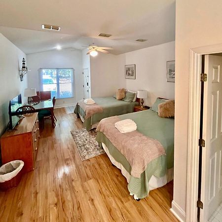סנסט ביץ' Beautiful Newly Remodeled Mini Suite At Sea Trail Resort מראה חיצוני תמונה